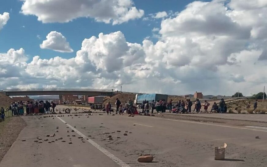 Gobierno aumenta a 16 los puntos de bloqueo en conflictos reportados por ABC