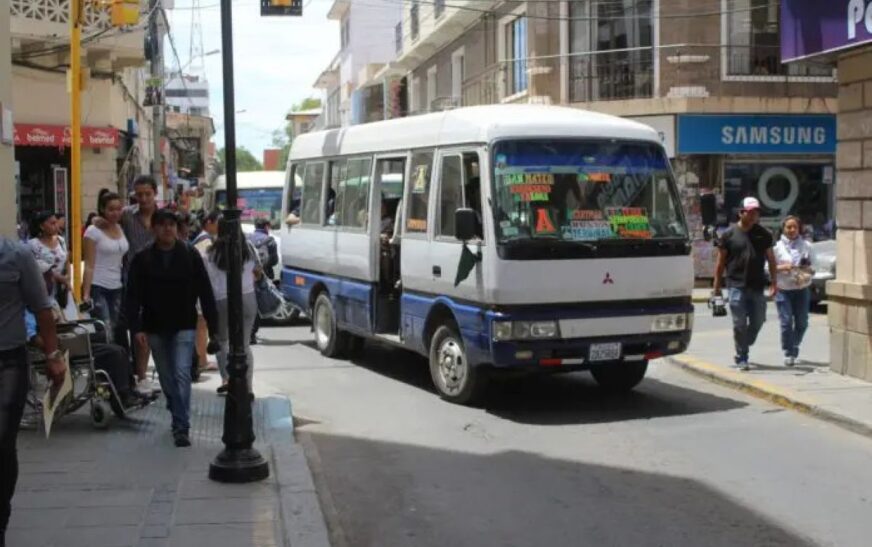 Gobierno confirma que precio transitorio de pasajes en micro no cubre costos actuales