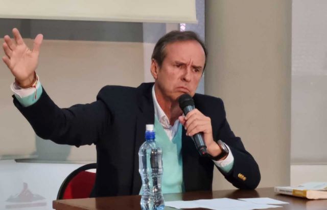 Tuto Quiroga cuestiona al Gobierno por no aprehender a Evo Morales en Bolivia