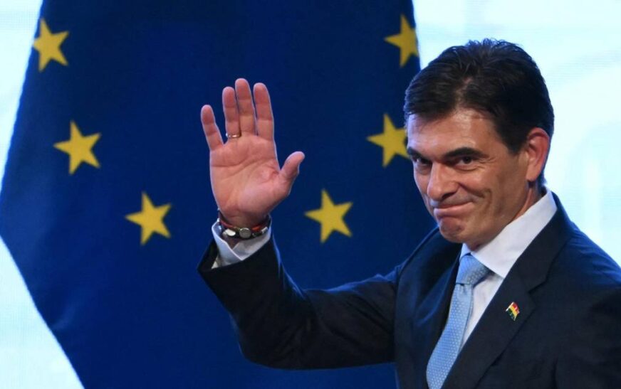 Panamá anuncia asistencia de Rodrigo Paz y cinco presidentes al Foro Económico Internacional