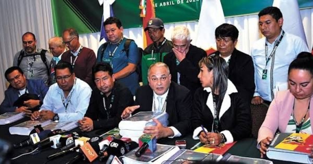 La FBF inicia el segundo mandato de César Costa en su Congreso Ordinario en La Paz