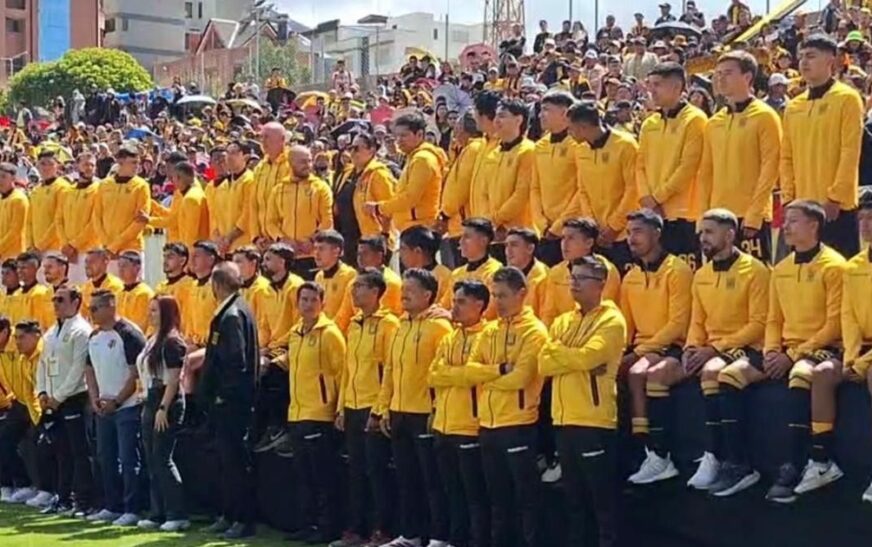 El Tigre presenta su plantel 2026 en casa y derrota a Independiente en partido amistoso