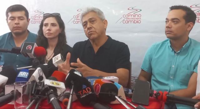 Cossío defiende en La Paz su habilitación por refugio político y critica al MAS
