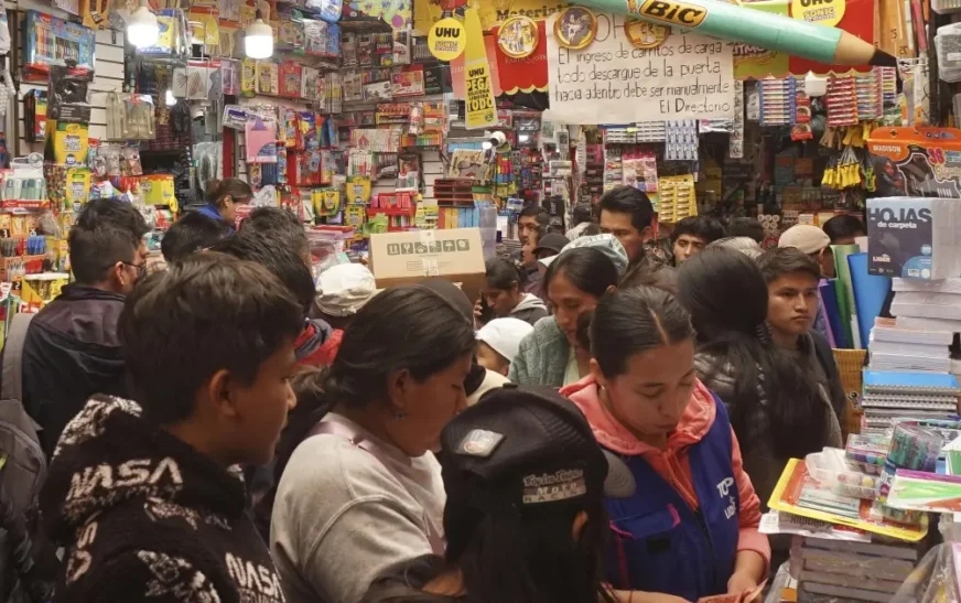 Defensa del Consumidor lanza precios referenciales de materiales escolares en Bolivia