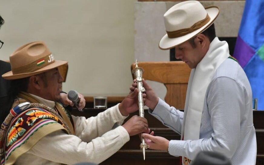 La Paz prohíbe a candidatos usar símbolos campesinos en elecciones subnacionales