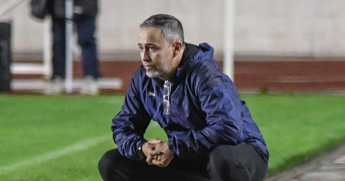 Flavio Robatto advierte en Santa Cruz que equipo no está listo para jugar sin VAR