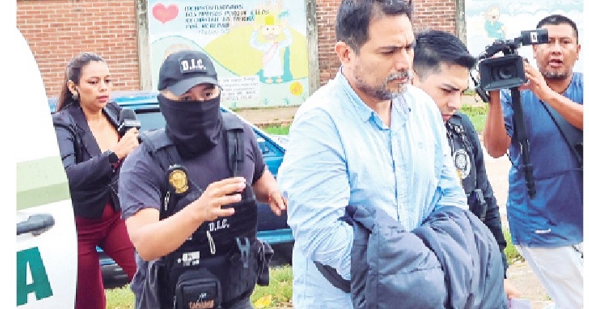 Fiscalía confirma abuso de poder del pastor enviado a prisión en La Paz