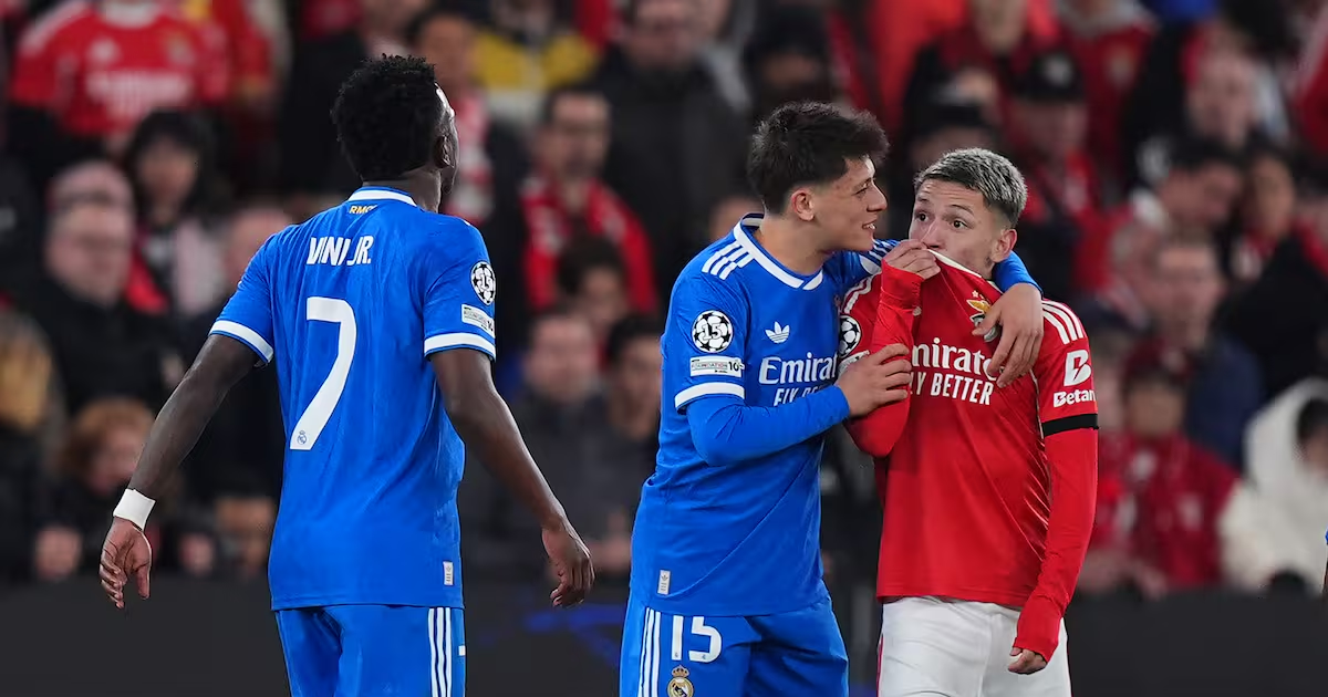 Vinícius denuncia en Brasil que los racistas son cobardes y exige respeto