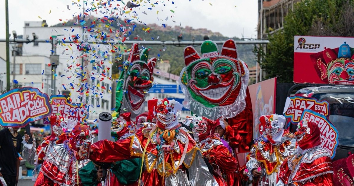 El ch’uta y la cholita paceña despiden al Pepino y finalizan el Carnaval