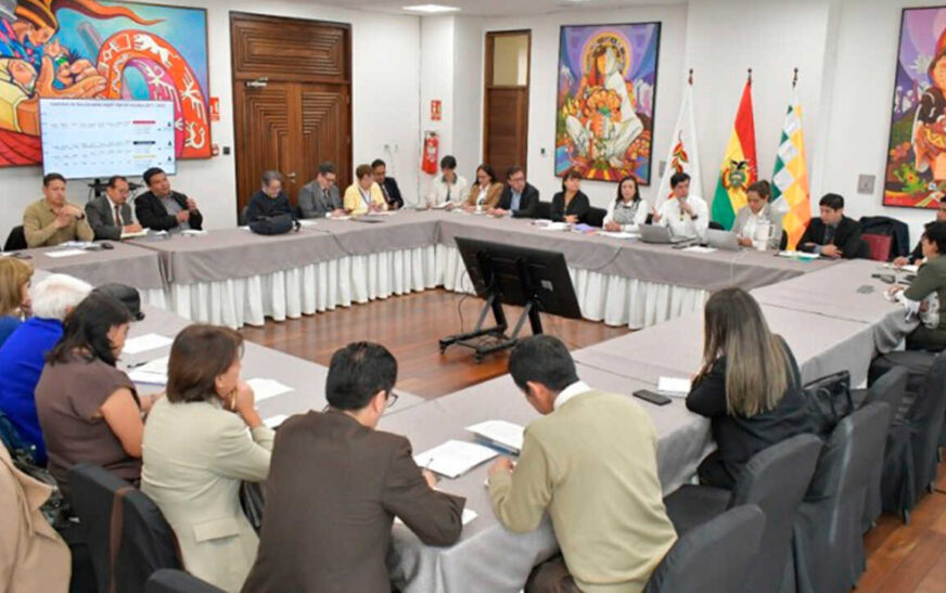 Ministerios en La Paz avanzan en la reorganización gubernamental con nuevas estrategias