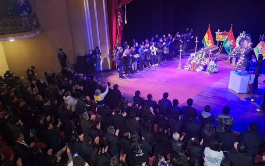 David Santalla confirma que será enterrado en el Cementerio General de La Paz