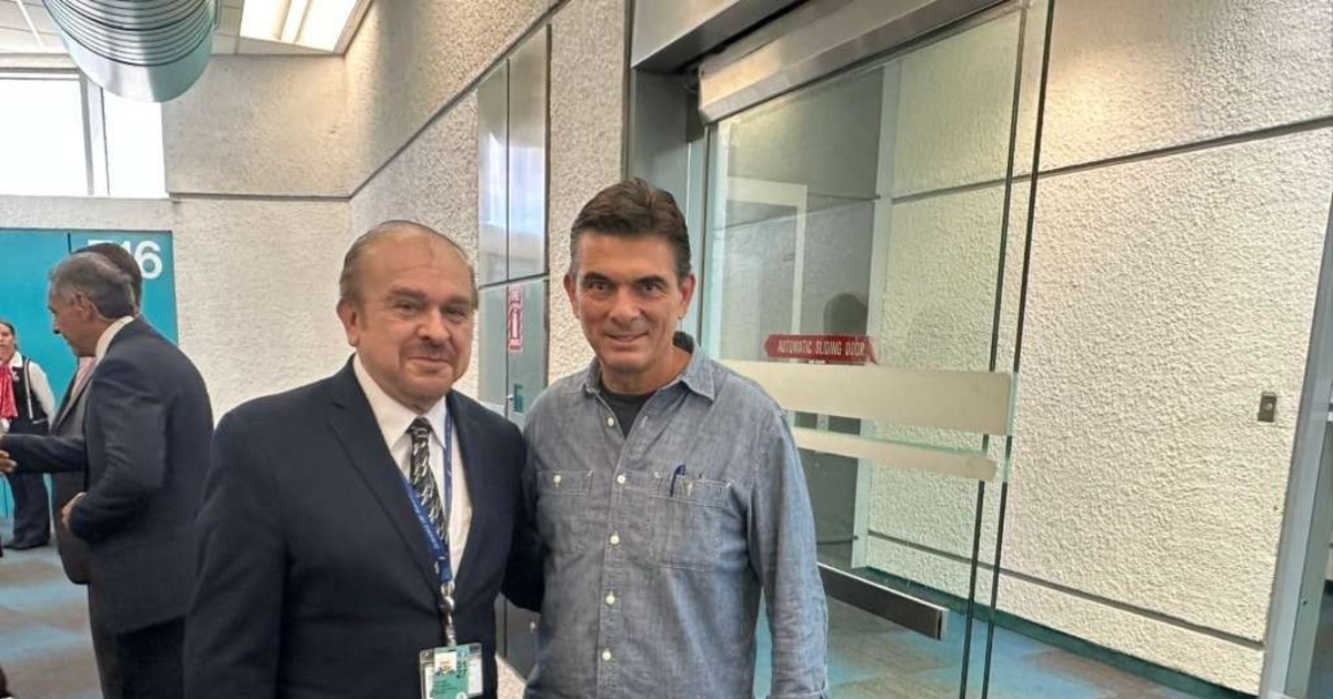 Rodrigo Paz participa en cumbre regional convocada por Trump en Estados Unidos