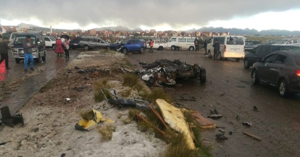 Defensa habilita celular para orientar a familias sobre trámite de resarcimiento