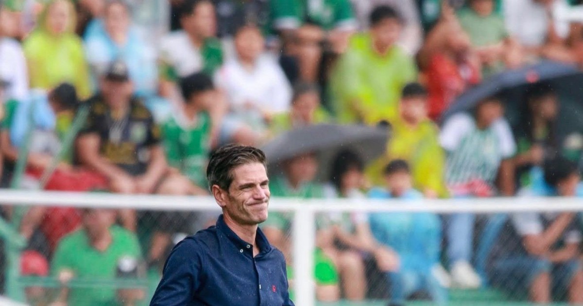 DT de Oriente lamenta derrota en Santa Cruz y advierte expulsión clave en partido