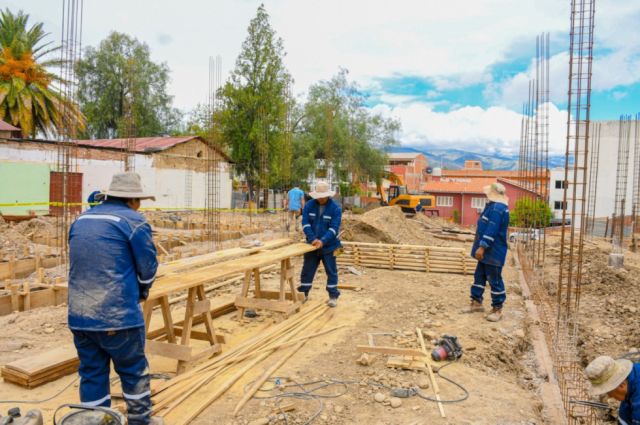 Cadeco advierte paralización de obras en Santa Cruz por aumento de materiales