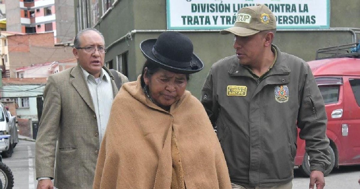 Exdirectora del Fondo Indígena es aprehendida en La Paz y apunta a Achacollo por proyectos