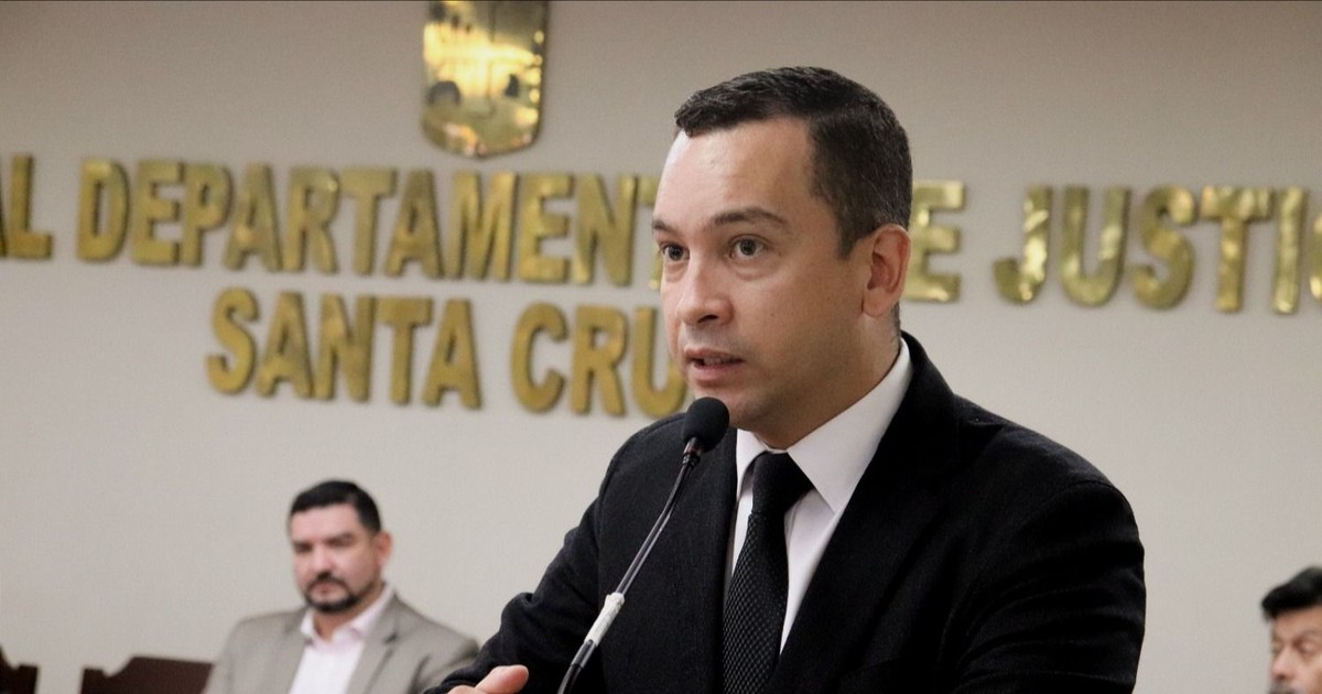 Saucedo presenta en Legislativo paquete de leyes para transformar la justicia boliviana