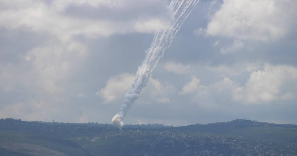 Irán lanza misiles contra Israel y niega diálogo con gobierno de Trump