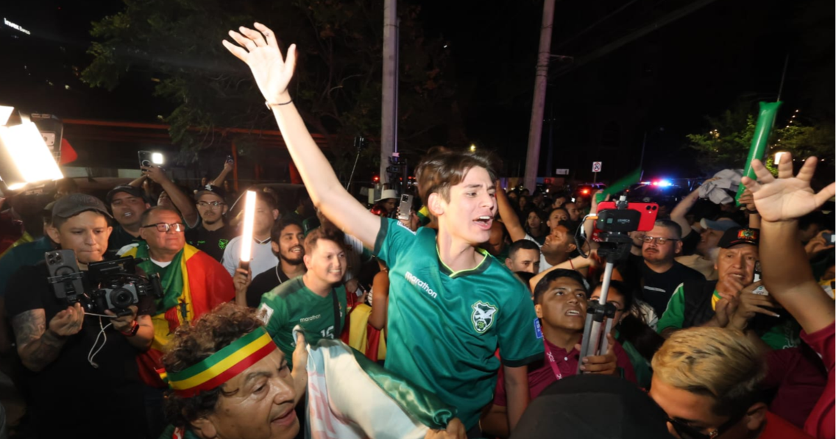 Bolivia recibe apoyo total en Monterrey antes del duelo contra Surinam