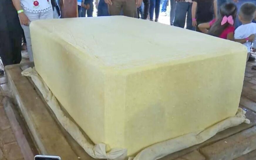 San Javier prepara queso de 2.000 kilos para su tradicional Fexpo