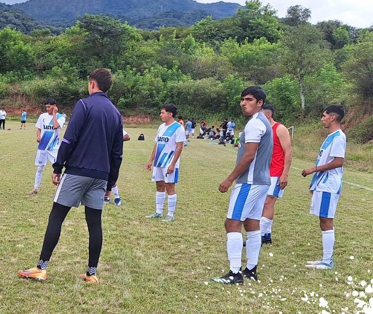 Atlético Entre Ríos cierra entrenamientos y debuta ante el campeón Municipal