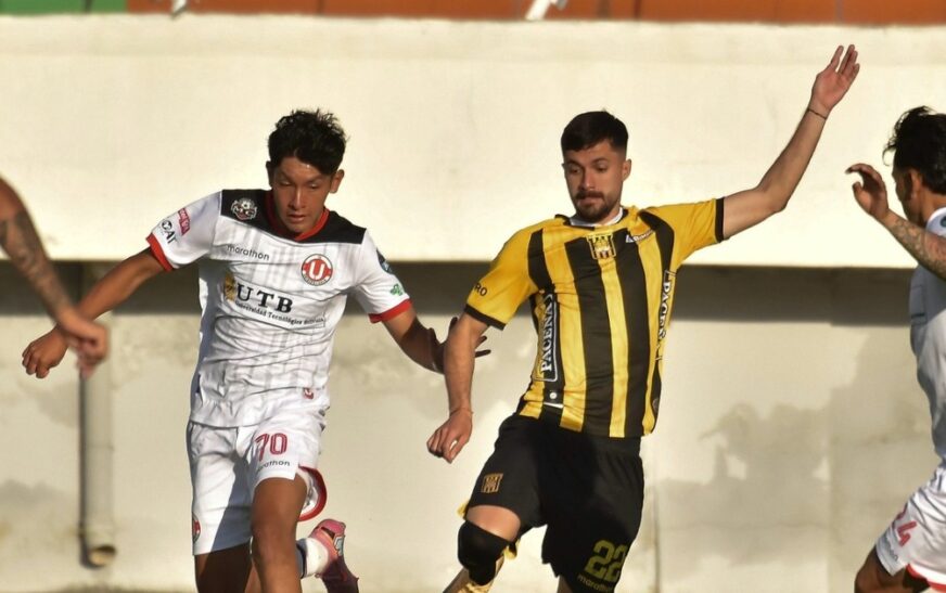 The Strongest vence 2-1 a FC Universitario en partido de Liga Profesional
