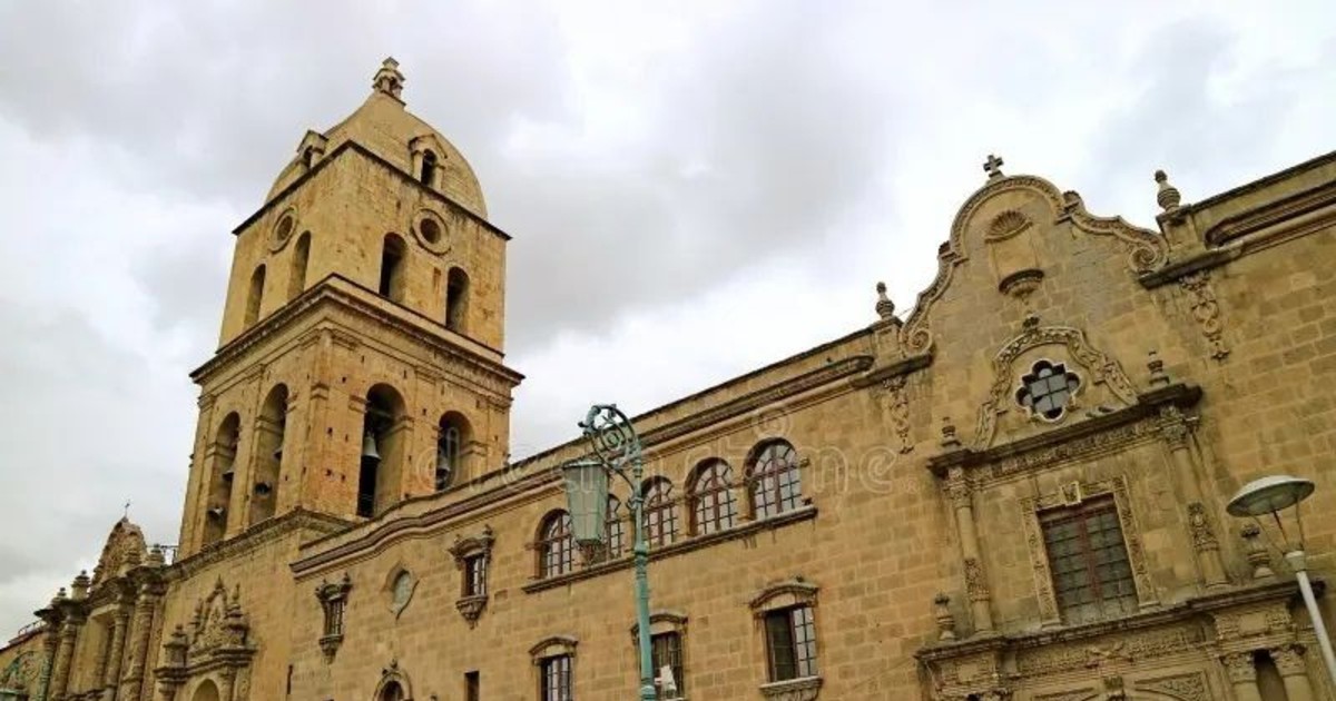 Joven herido de bala en el centro de La Paz permanece estable