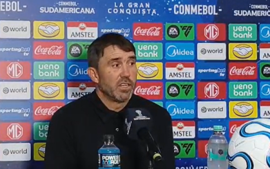 Coudet critica la expulsión temprana de Martínez Quarta en River Plate