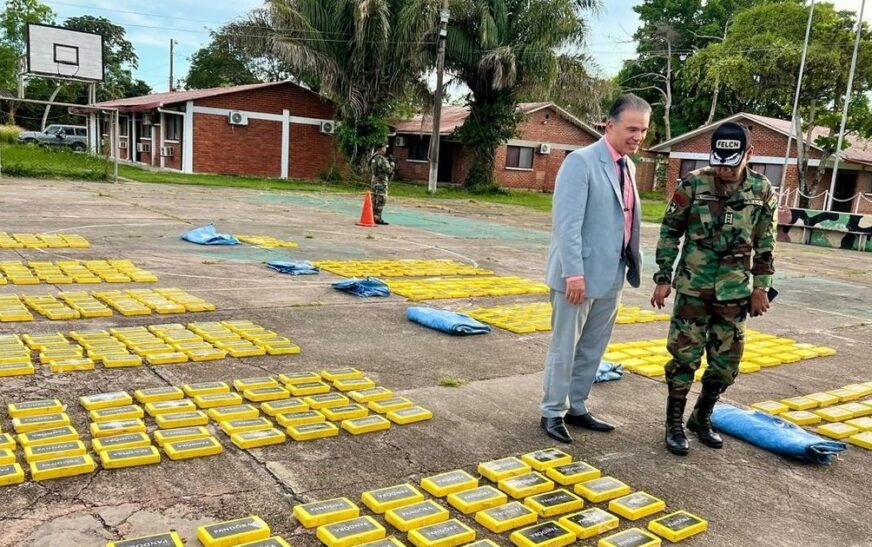 Bolivia incauta más de 700 kilos de cocaína en operativos contra el narcotráfico