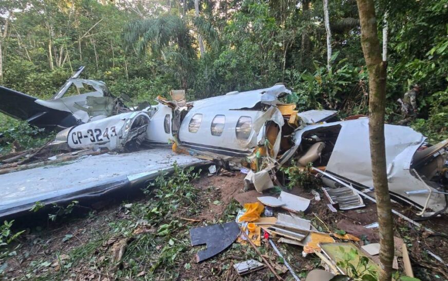 Hallan sin vida a piloto y copiloto del avión siniestrado en Tipnis tras ardua búsqueda en terreno difícil