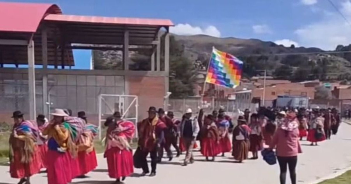 Marcha de 196 km desde Puerto Acosta presiona por segunda vuelta electoral en La Paz