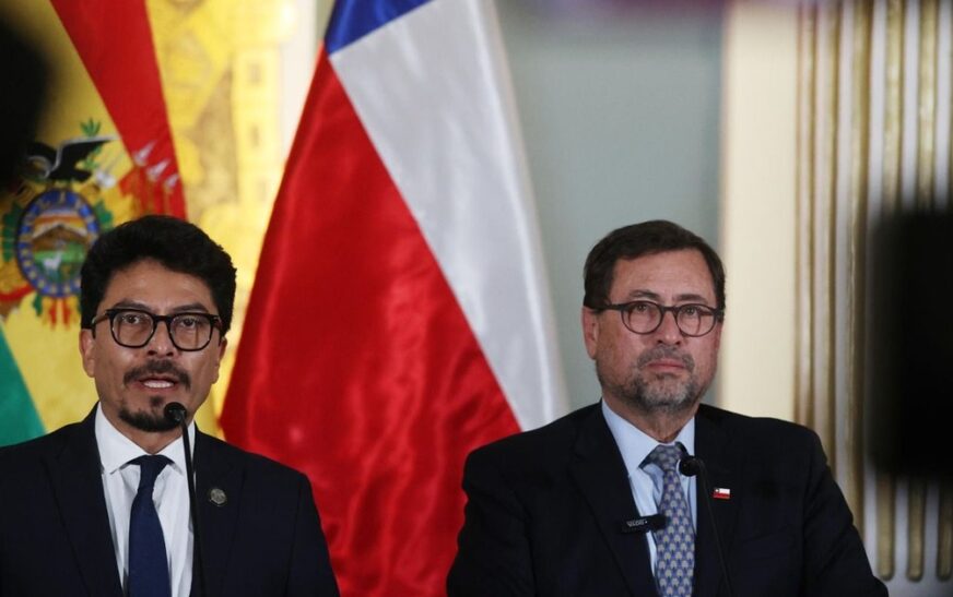 Bolivia y Chile acuerdan avanzar en cooperación y restablecer diálogo político tras reunión en La Paz