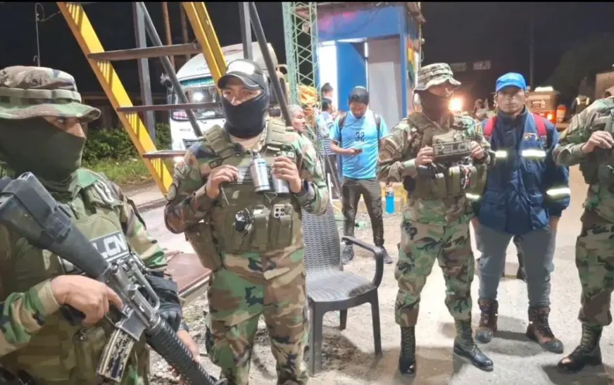 Cocaleros toman retén antidrogas de El Castillo