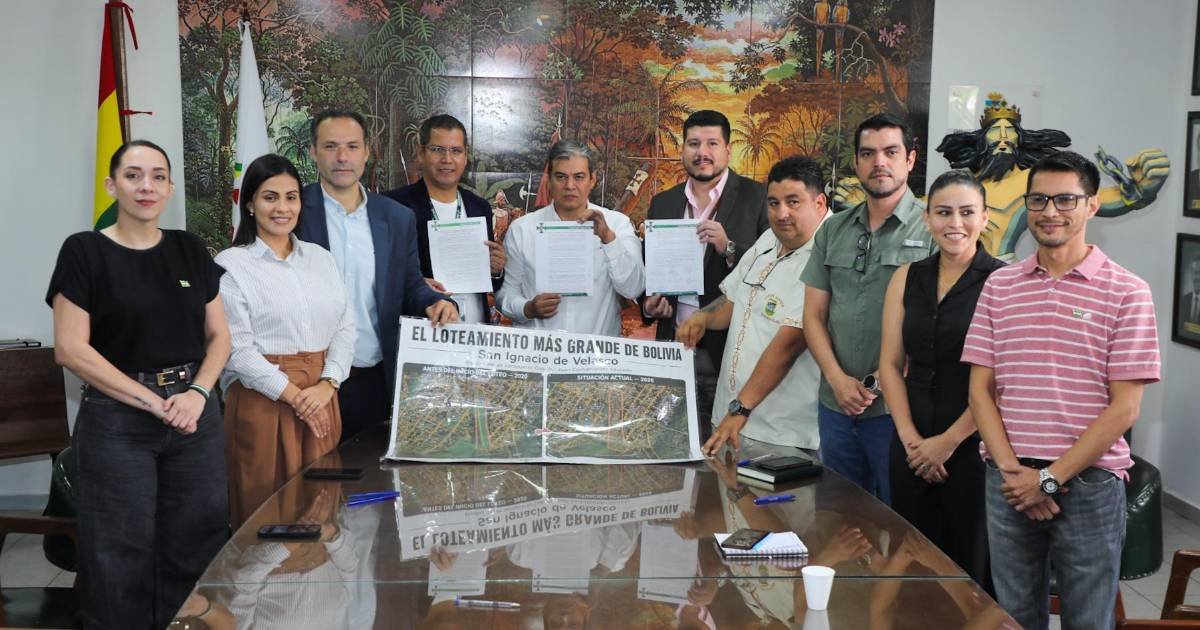 Reunión en Comité pro Santa Cruz fija seguimiento para octubre