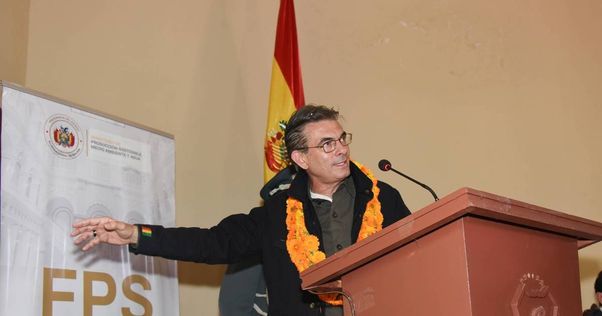 Paz denuncia campaña de desprestigio contra su Gobierno