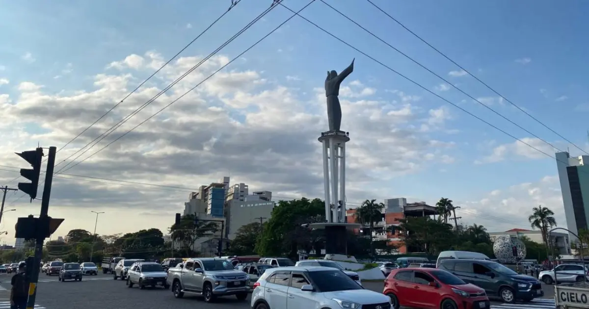 Domingo tendrá cielo nuboso, 25 °C y vientos de 32 km/h