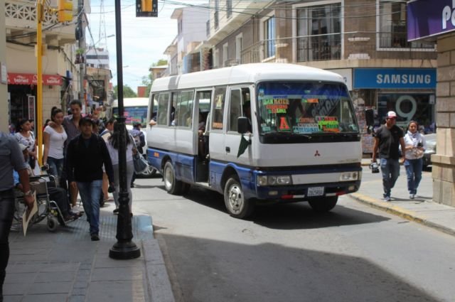 Transporte federado analizará en Cochabamba el DS 5676