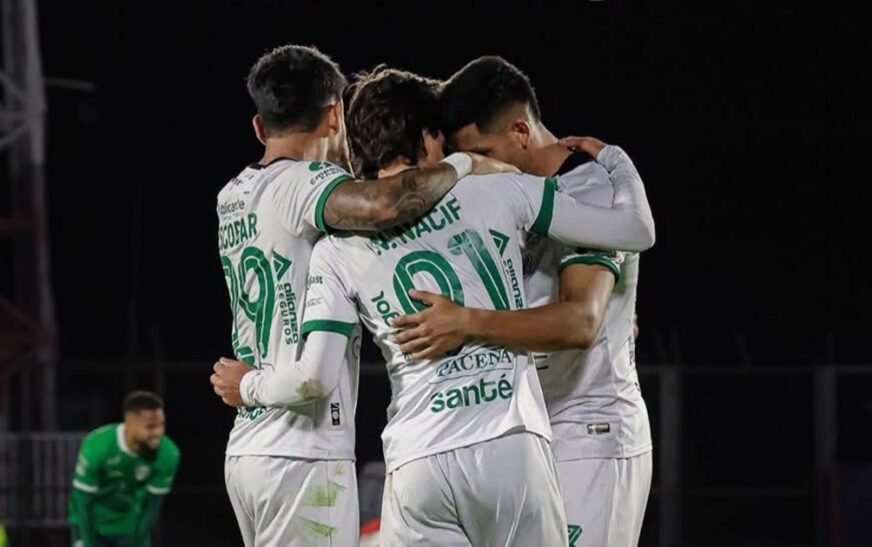 Oriente Petrolero suma 30 puntos y se enfoca en Blooming