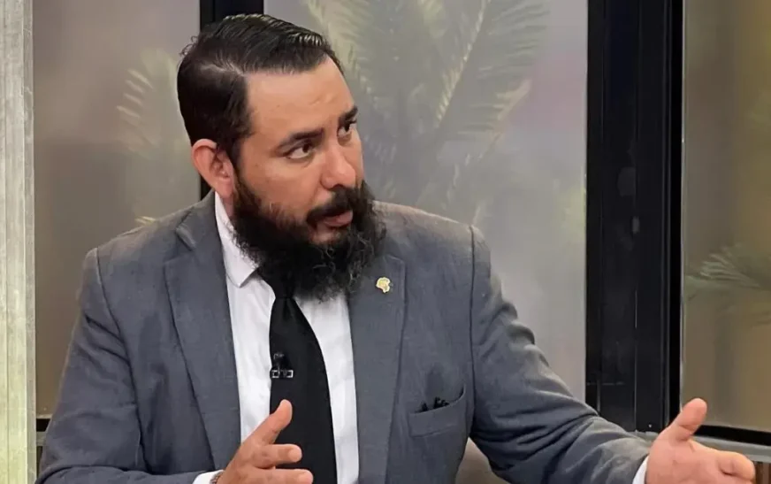 Schrupp advierte que el 31 de octubre es plazo fatal