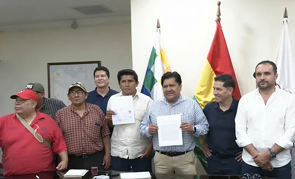 Productores de Yapacaní y Beni suspenden bloqueos tras acuerdo