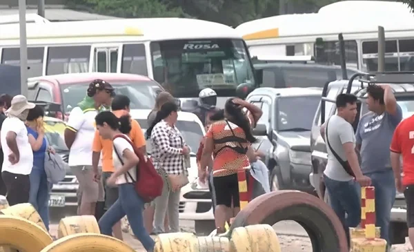 Transporte cruceño confirma repliegue de 24 horas el lunes
