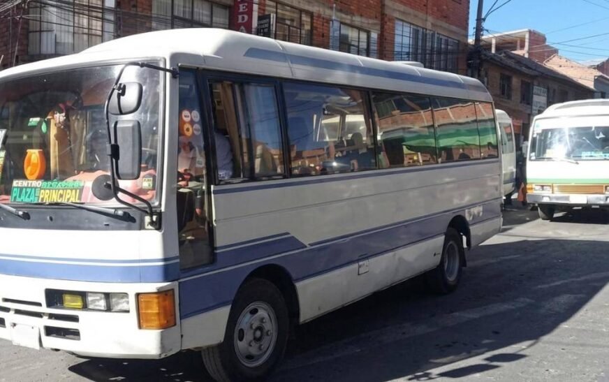 Potosí acuerda tarifas transitorias tras seis días de paro