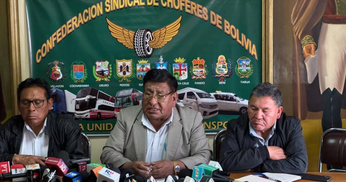 Choferes asistirán a reunión con el Gobierno este martes
