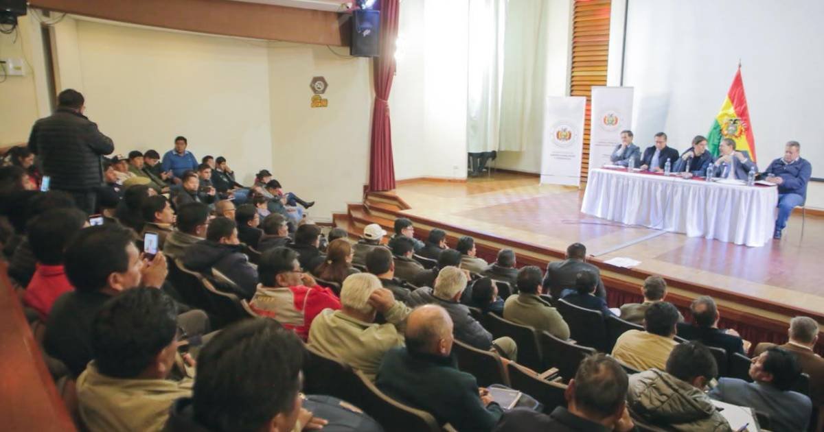 Gobierno y choferes entran en cuarto intermedio