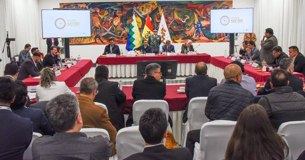 Reyes Villa: alcaldías esperan medidas en el presupuesto 2027