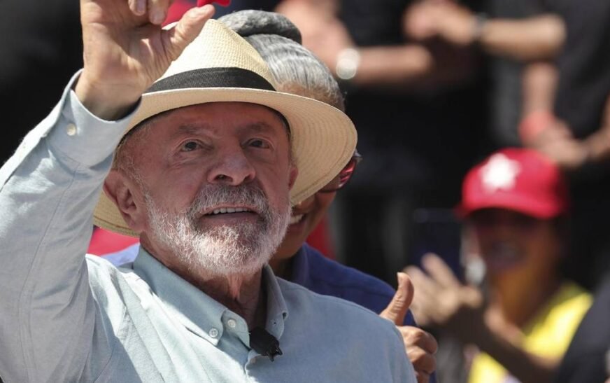 Globo dejará vacía la silla de Lula en el debate