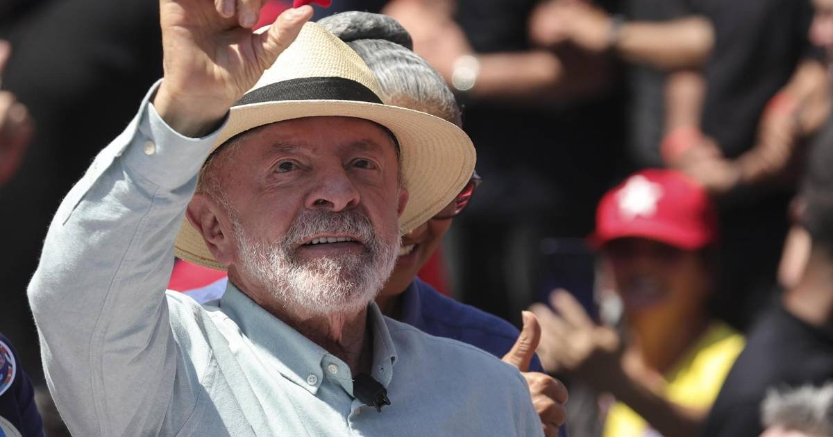 Globo dejará vacía la silla de Lula en el debate