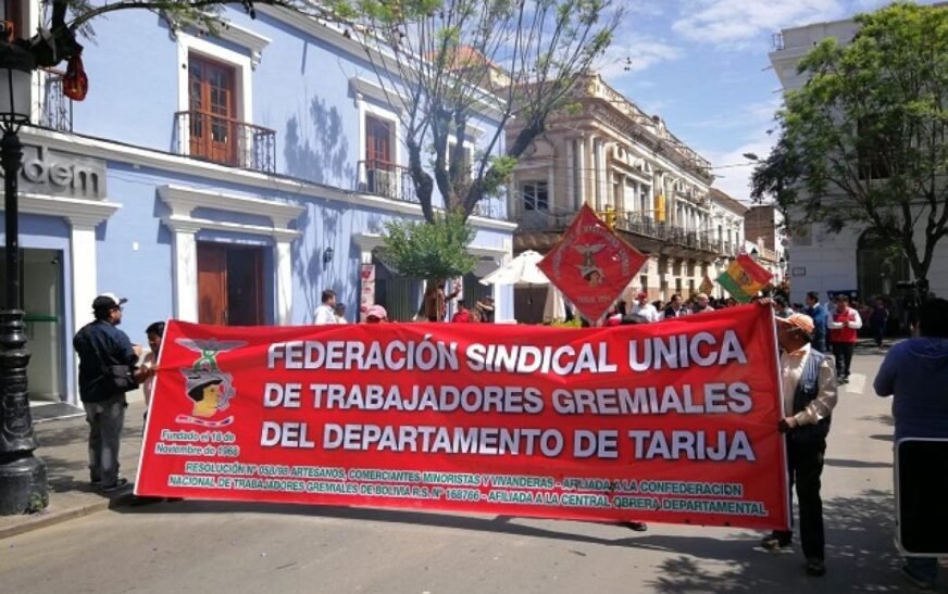 Gremiales de Tarija se declaran en estado de emergencia