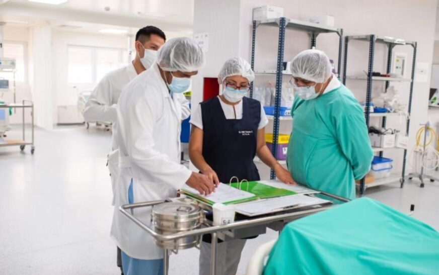 Profesionales de salud ya no viajarán a La Paz