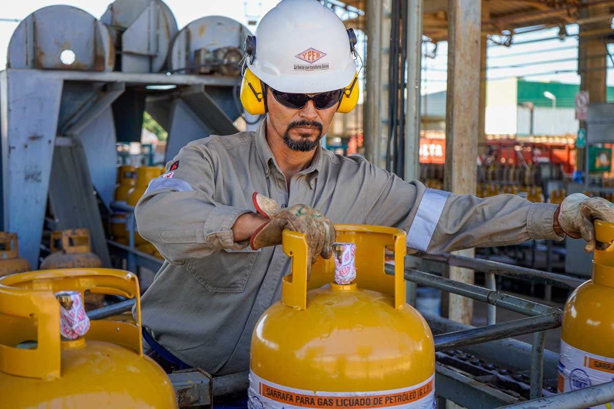 Fejuve coordina con Pimentel venta de GLP en garrafas